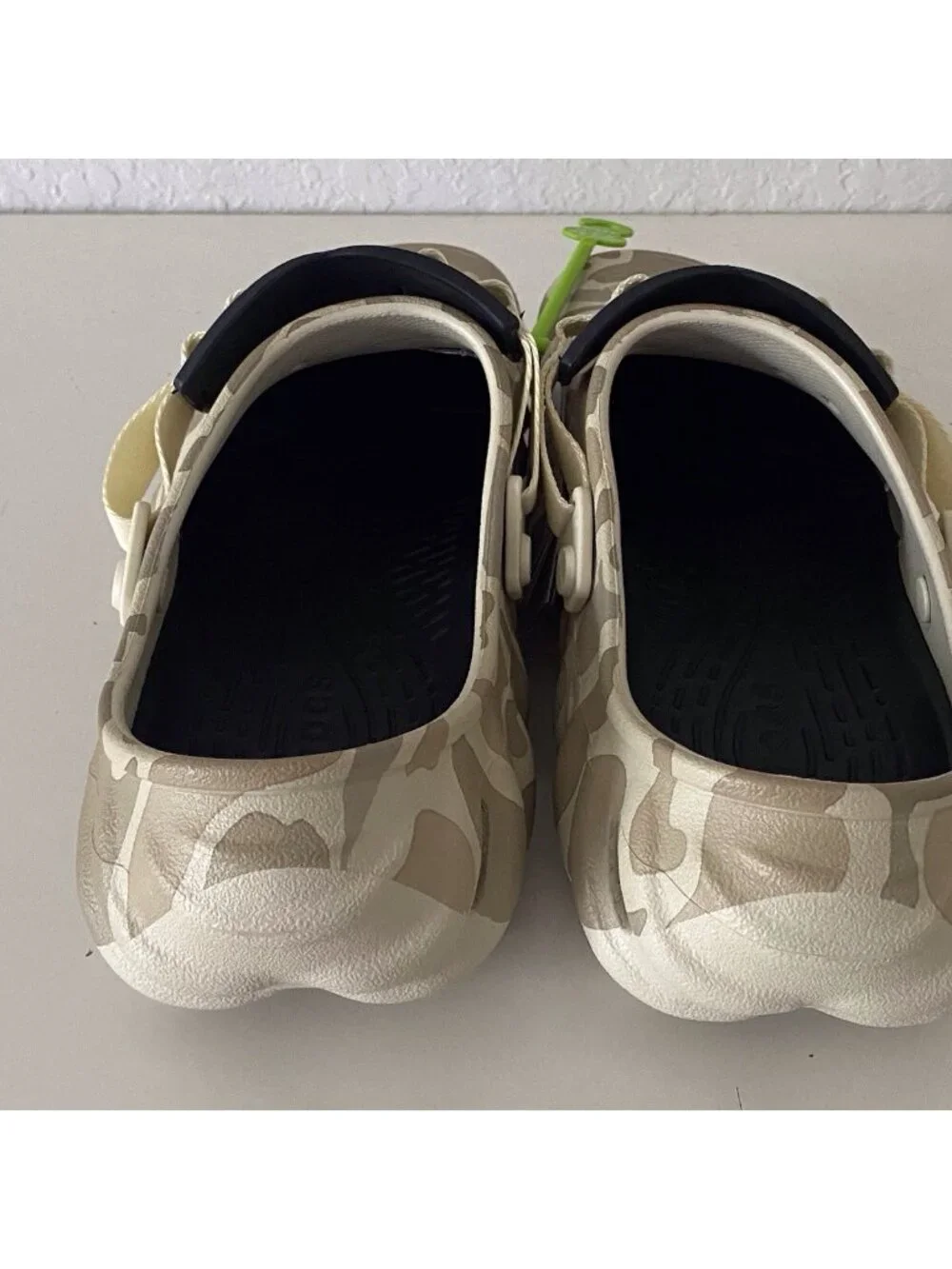 Crocs Echo Duck Camo Clog Slip On Shoes Sandals 211981-2YJ Men’s Sz 11 NEW